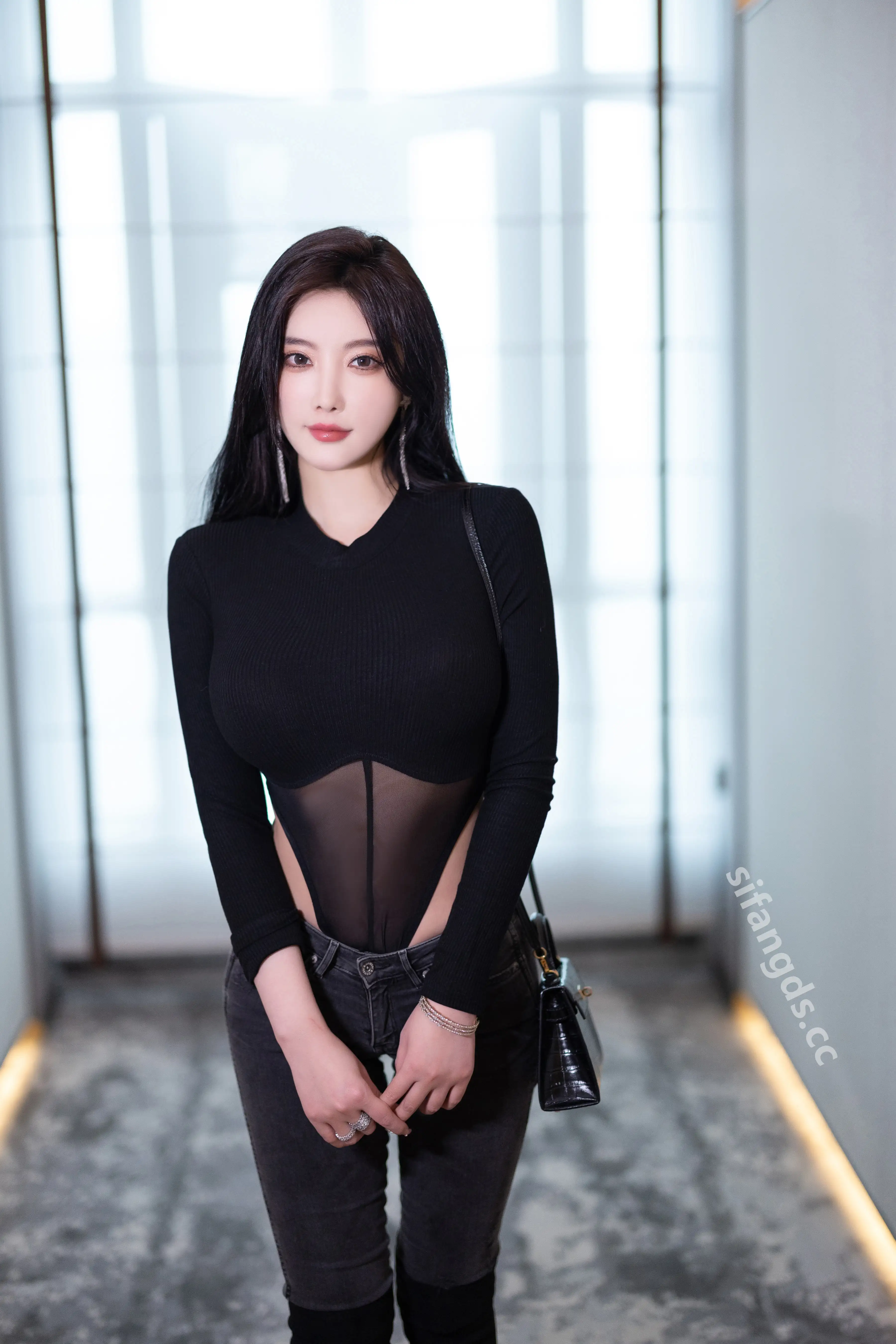 杨晨晨_NO.012_网袜连体_ - M940.COM 内部私购-第2张